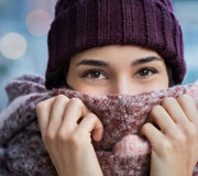 Toc...Toc...Toc...Quem bate? É o frio! Não adianta bater!